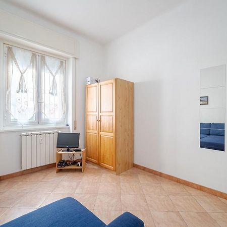 Borgoratti Comfortable Apartment Генуа Екстериор снимка